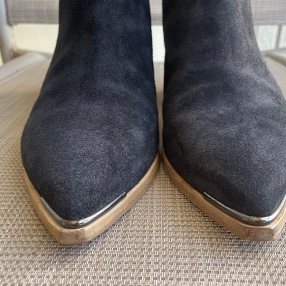 ACNE Black Suede Pointed Toe Ankle Boots EUC - Picture 8 of 12